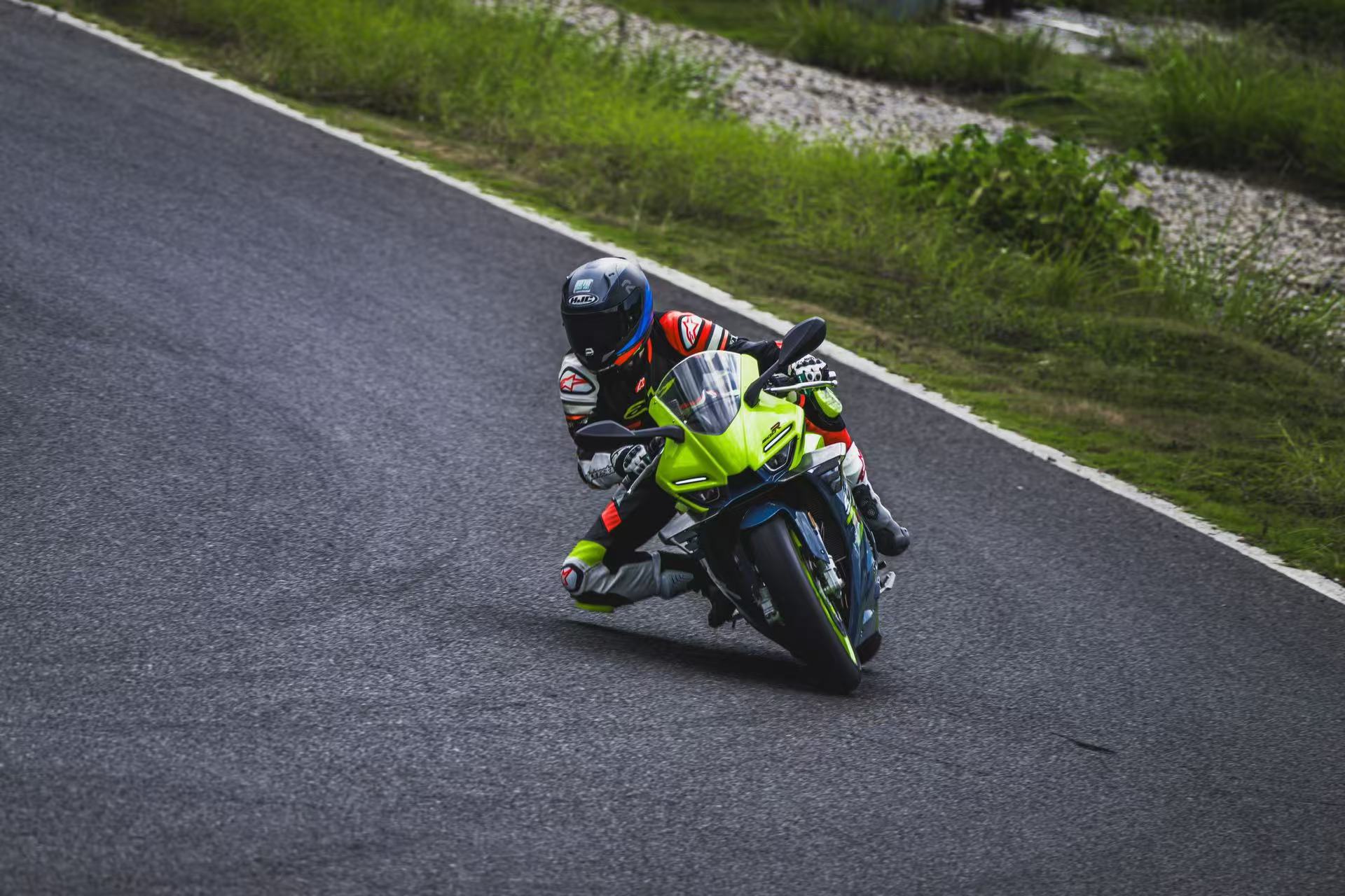 Track test in Guiyang